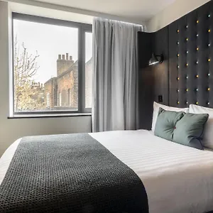 Point A Liverpool Street Hotel London