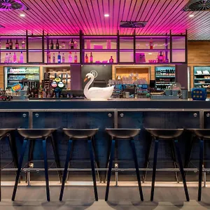 Moxy Stratford Hotel London